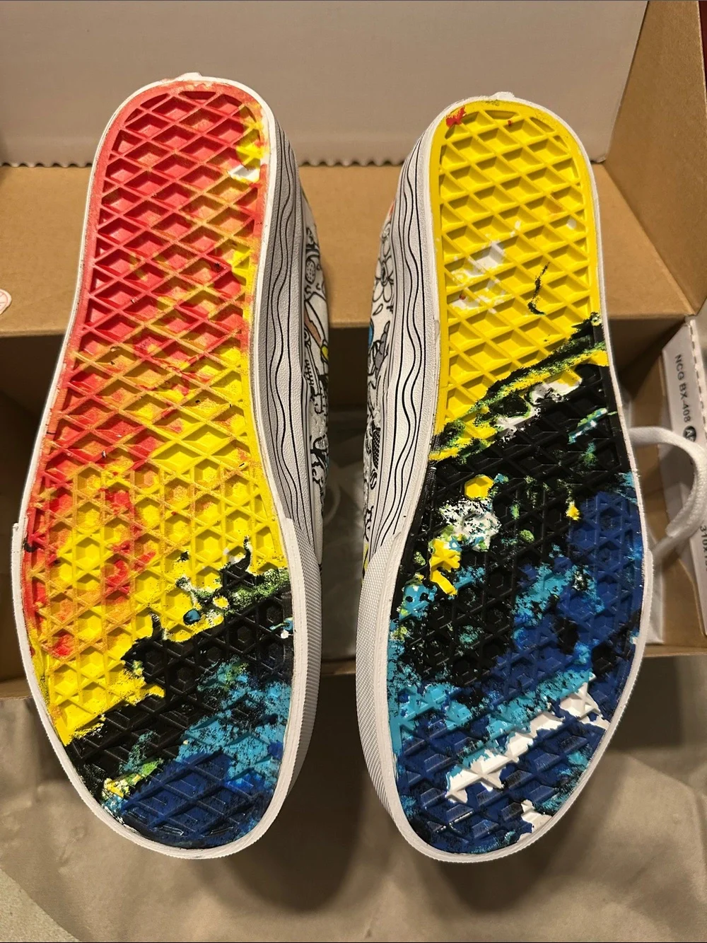 Vans x Crayola 2022 Brand New sneakers! Never worn, womens 7, men’s 5.5